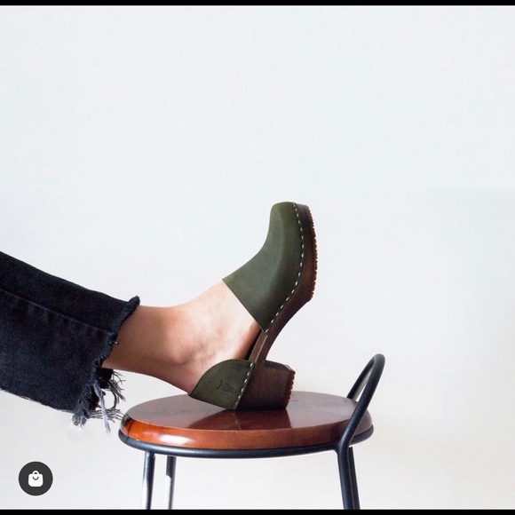 Sandgrens Brett Clogs - Dexter Tan - Picture 4 of 10